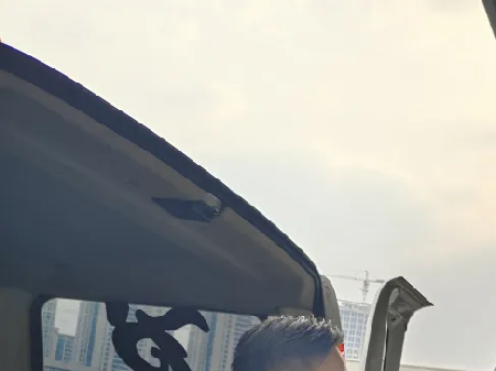 《生死时速—上药湖南齐心协力全力以赴，紧急配送急救药品，成功完成了一次对危重病人的完美救赎》